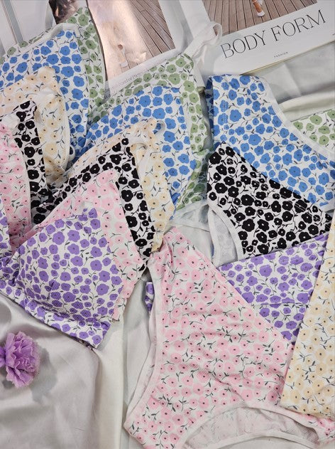 Dainty Floral Print Triangle Bralette & Panty Set